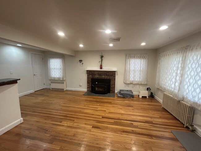 44 Carroll Ave in Westwood, MA - Building Photo - Building Photo