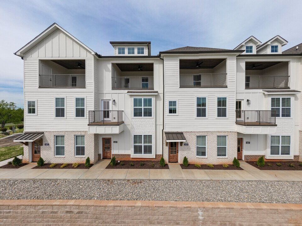 1423 Spring Pointe Ln in Cookeville, TN - Building Photo