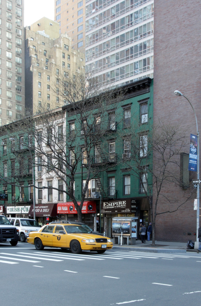 568 Ninth Ave in New York, NY - Foto de edificio - Building Photo