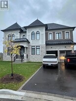 14 Mountain Vis Ct in Vaughan, ON - Building Photo