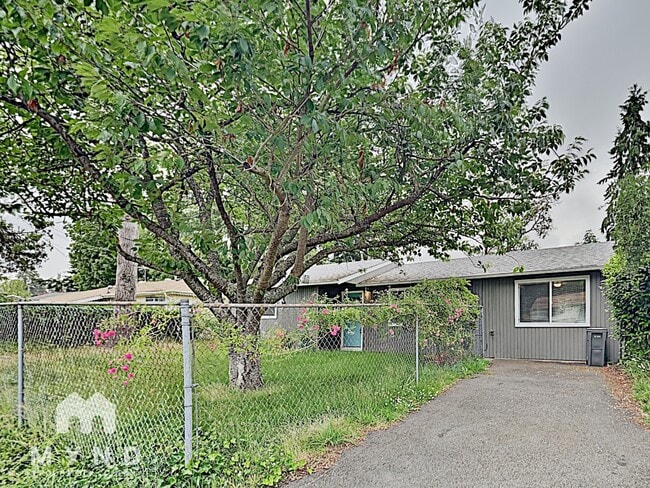 30548 5th Ave SW