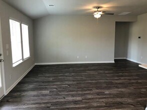 1237 Oak Chase Wy in Leander, TX - Building Photo - Building Photo