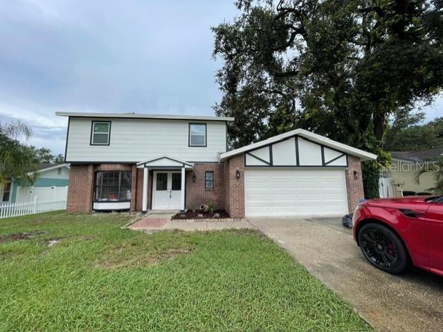 property at 3322 Briarwood Ln