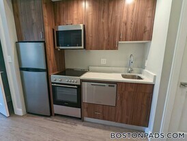 517 Main St, Unit 401 in Worcester, MA - Building Photo