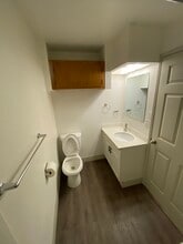 7761 SE Otty St in Milwaukie, OR - Building Photo - Building Photo