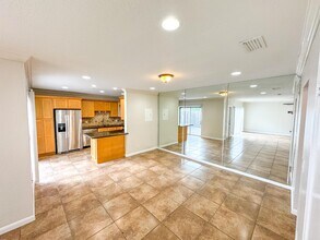 1827 N Congress Ave in West Palm Beach, FL - Building Photo - Building Photo