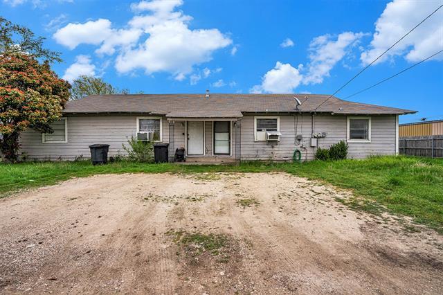 property at 1706 Redwood Dr