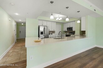 525 3rd St N in Jacksonville Beach, FL - Building Photo - Building Photo