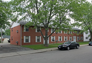 Continental Court Apartments