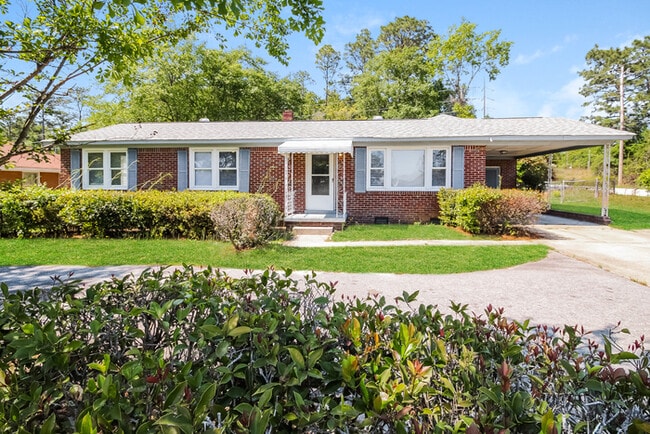property at 1741 Faraway Dr