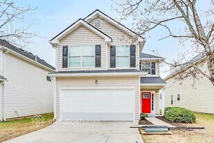 2871 Two Lakes Cir in Atlanta, GA - Building Photo