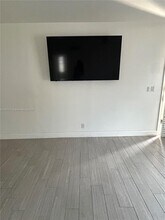 2201 NE 66th St in Fort Lauderdale, FL - Building Photo - Building Photo