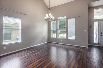 2702 Tumbling River Dr in Leander, TX - Building Photo - Building Photo