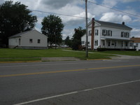 8961 N Main St in Windham, OH - Foto de edificio - Building Photo