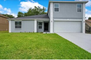 415 Lark Ct in Kissimmee, FL - Building Photo