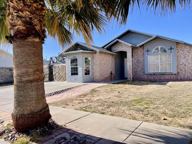 12465 Tierra Dulce Dr