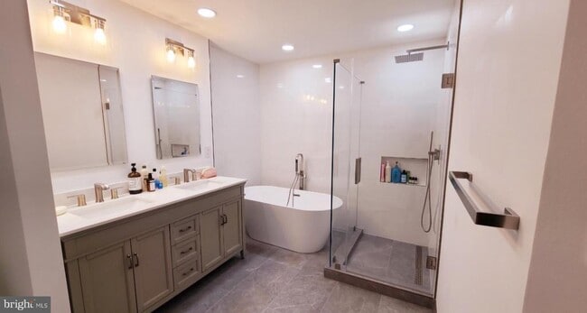 441 Clayhall St in Gaithersburg, MD - Building Photo - Building Photo