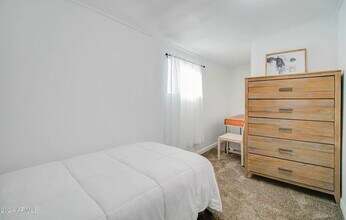 263 S Sutherland St, Unit Delightful Apartment in Globe, AZ - Foto de edificio - Building Photo