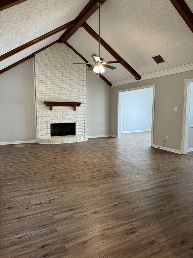 1840 Pecan Ridge N in Southaven, MS - Building Photo - Building Photo
