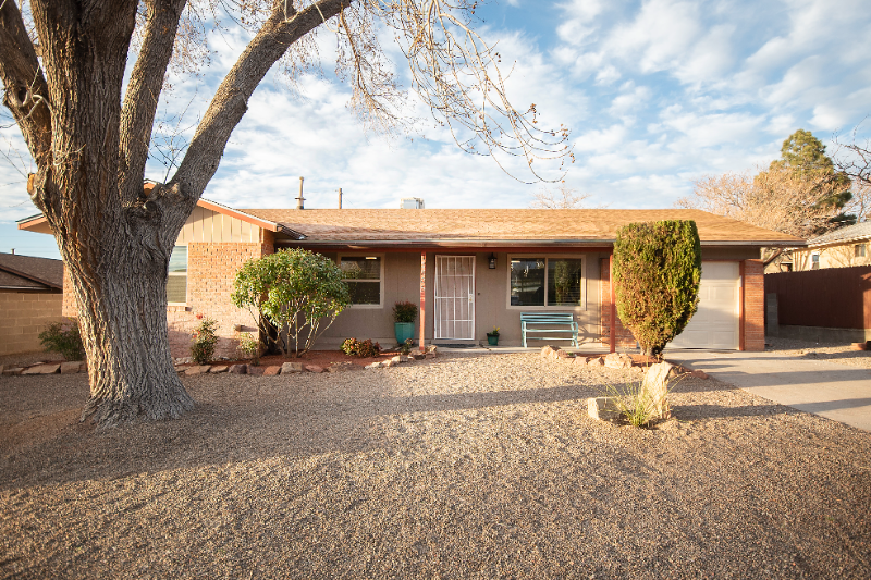 12805 Chico Rd NE in Albuquerque, NM - Building Photo