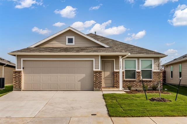 11325 Rodeo Dr in Providence Village, TX - Building Photo