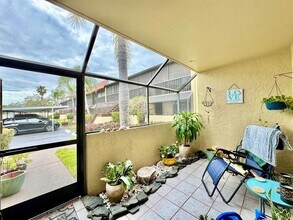 2420 Winding Creek Blvd in Clearwater, FL - Building Photo - Building Photo