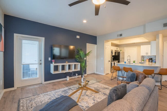 10 W Minnezona Ave in Phoenix, AZ - Foto de edificio - Building Photo