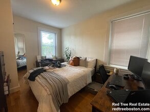 195 Winthrop Rd, Unit 2 in Brookline, MA - Foto de edificio - Building Photo