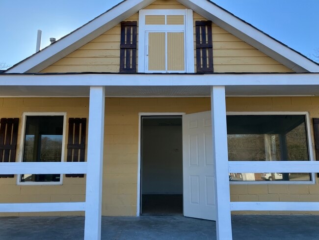 6152 Jackson Hwy SW in Covington, GA - Building Photo - Building Photo