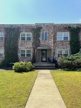 529 Whitham Ave in Fayetteville, AR - Building Photo - Building Photo