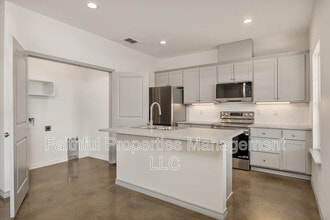 10407 County Rd 2180 in Whitehouse, TX - Building Photo - Building Photo