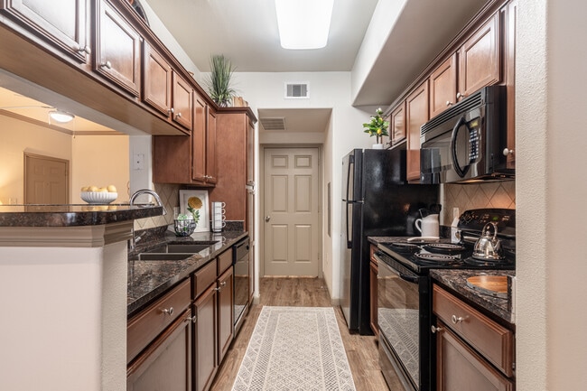 Eaglebrook Apartments