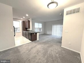 417 Highland Ests in Clementon, NJ - Building Photo - Building Photo