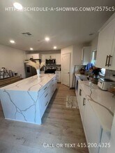8244 Woodrose St in Jurupa Valley, CA - Building Photo - Building Photo