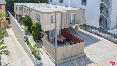 3961 Moore St in Los Angeles, CA - Building Photo - Building Photo