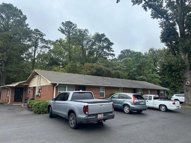 property at 745 20th St NE