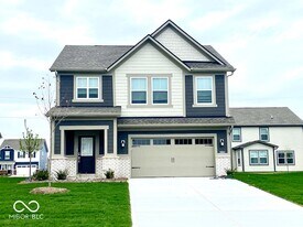 6687 Redwood Dr, Unit 7002 in McCordsville, IN - Building Photo