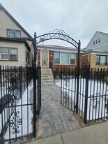 4405 N Keokuk Ave in Chicago, IL - Building Photo