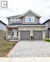2091 Wateroak Dr in London, ON - Building Photo