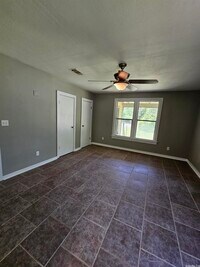 13716 W Sardis Rd photo'