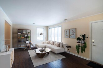 17649 Dundee Ave in Homewood, IL - Building Photo - Building Photo