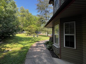 102-103 Resort Ln in Lake Lure, NC - Building Photo - Building Photo