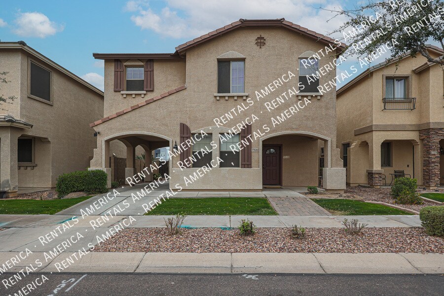 7320 N 90th Ln in Glendale, AZ - Building Photo