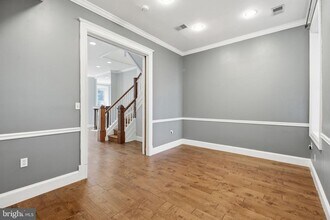 58 Quincy Pl NE in Washington, DC - Foto de edificio - Building Photo