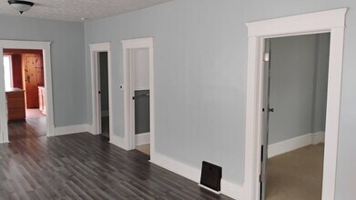 502 Orange St in Jackson, MI - Building Photo - Building Photo