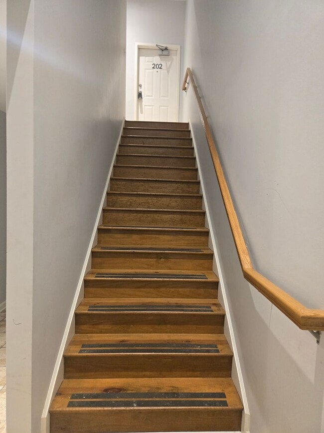 property at 913 Walker St