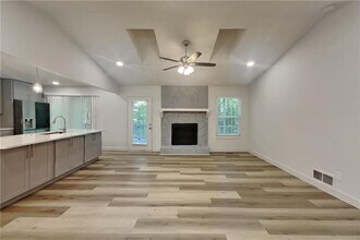 2520 Deerfield Dr in Kennesaw, GA - Building Photo - Building Photo