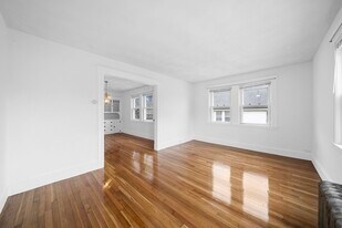 180 Faneuil St in Boston, MA - Building Photo