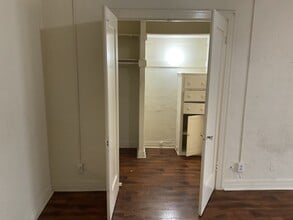 3906 Beverly Blvd, Unit Bachelor in Los Angeles, CA - Building Photo - Building Photo