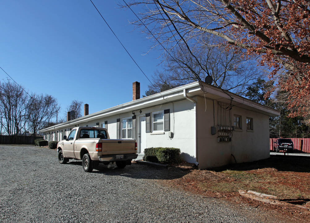 22 Friendway Cir in Greensboro, NC - Building Photo